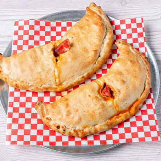 Calzone (1/2 pc)